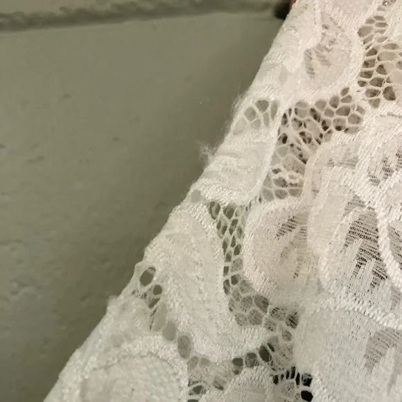 BHLDN jive top lace crop short sleeve floral bridal wedding formal - Picture 3 of 4